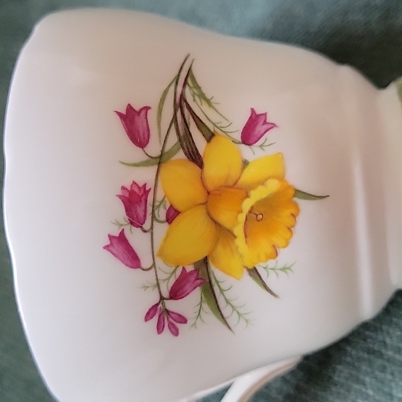 Tea cup - Picture 6 of 7